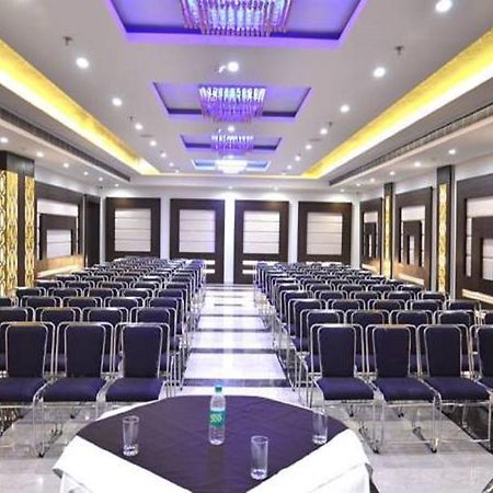 Hotel Seven Hills Tower Agra  Dış mekan fotoğraf