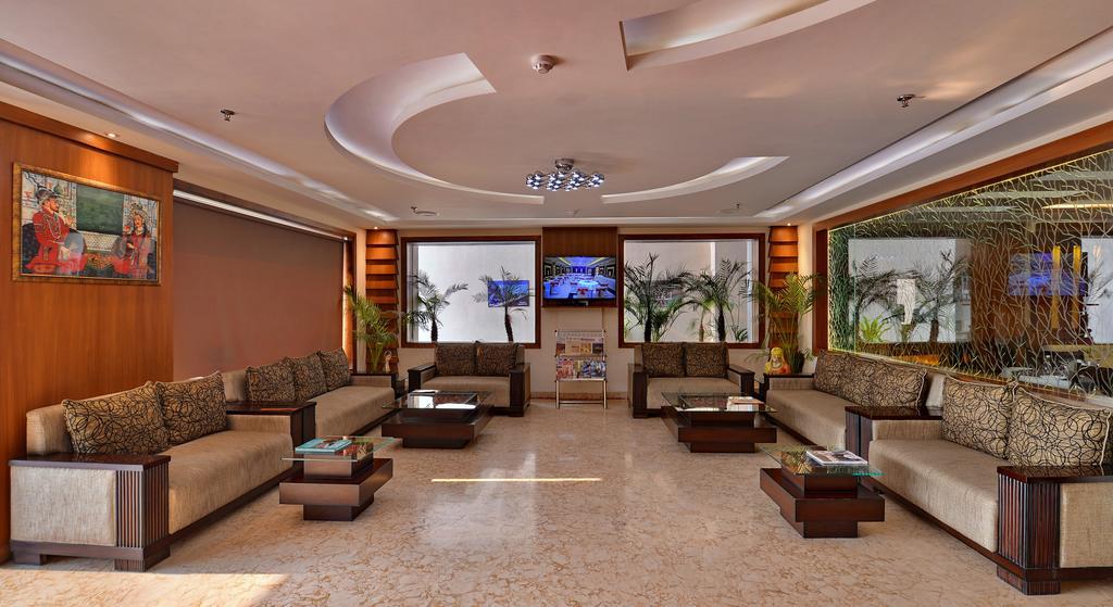 Hotel Seven Hills Tower Agra  Dış mekan fotoğraf