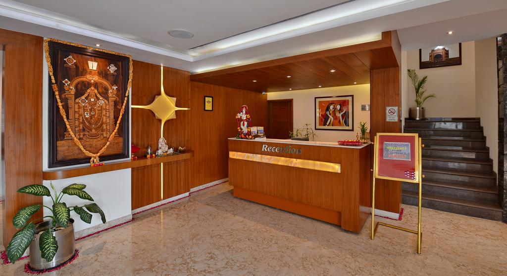 Hotel Seven Hills Tower Agra  Dış mekan fotoğraf