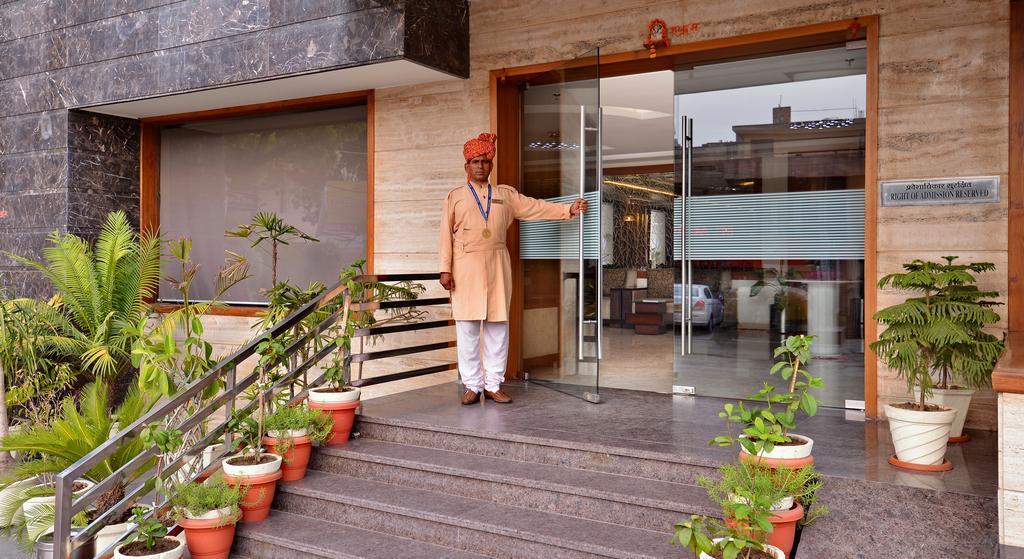Hotel Seven Hills Tower Agra  Dış mekan fotoğraf